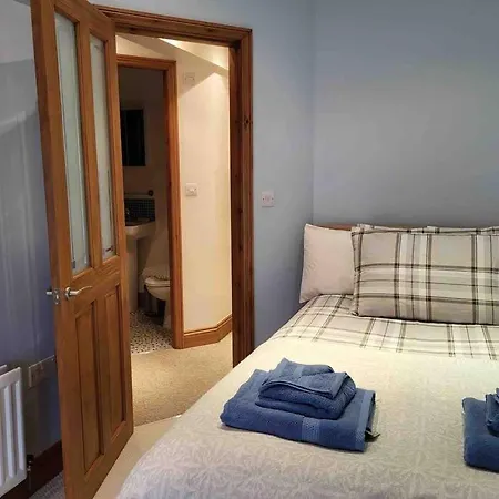 بيت للعطل Cosy Cottage, جسر باتيلي